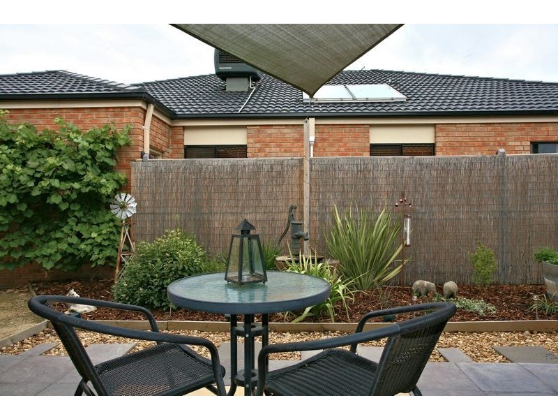 7 Tea Tree Court, Lyndhurst VIC 3975