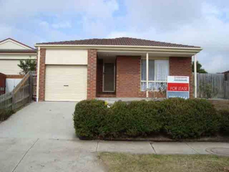 72 Oberon Drive, Carrum Downs VIC 3201