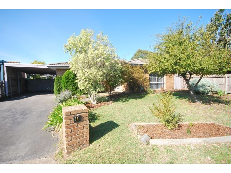 Cranbourne North VIC 3977