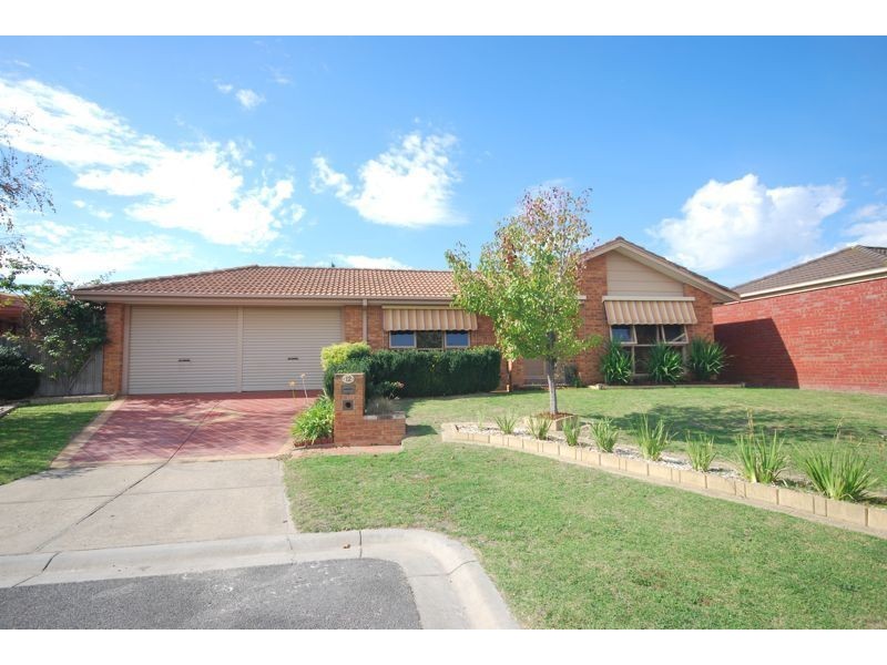 Cranbourne North VIC 3977