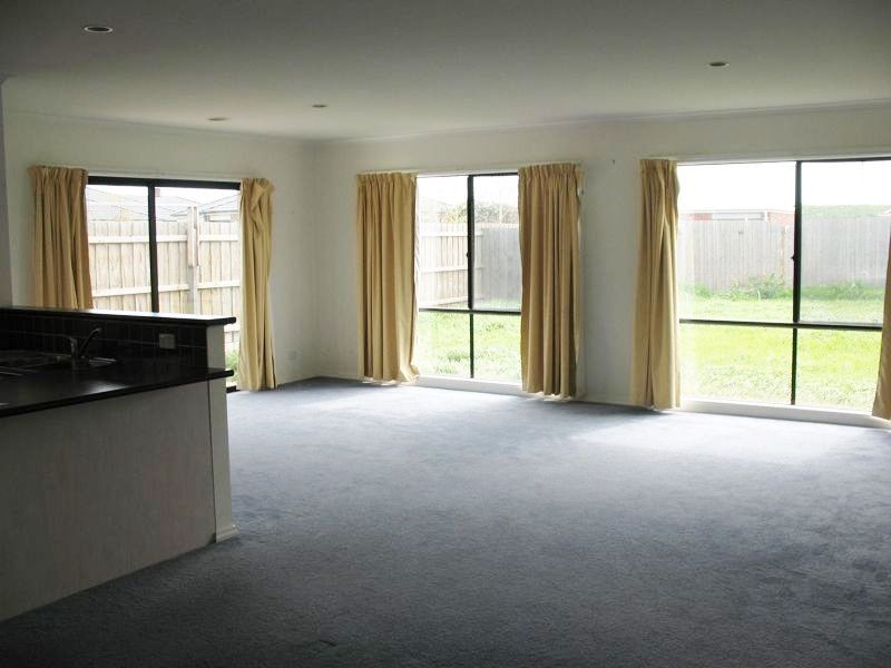 Cranbourne West VIC 3977