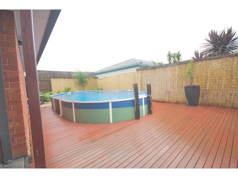 Cranbourne North VIC 3977