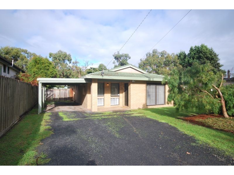 54 Glenalva Parade, Cannons Creek VIC 3977