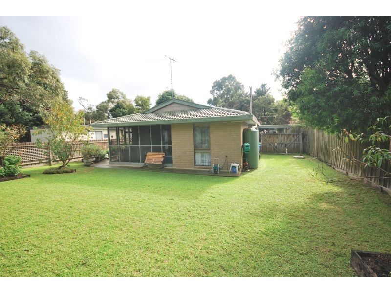 54 Glenalva Parade, Cannons Creek VIC 3977