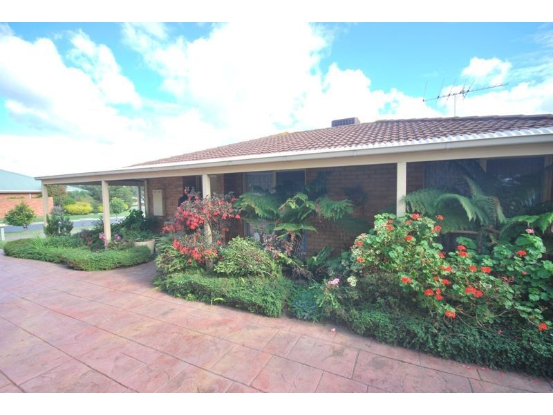 Cranbourne North VIC 3977