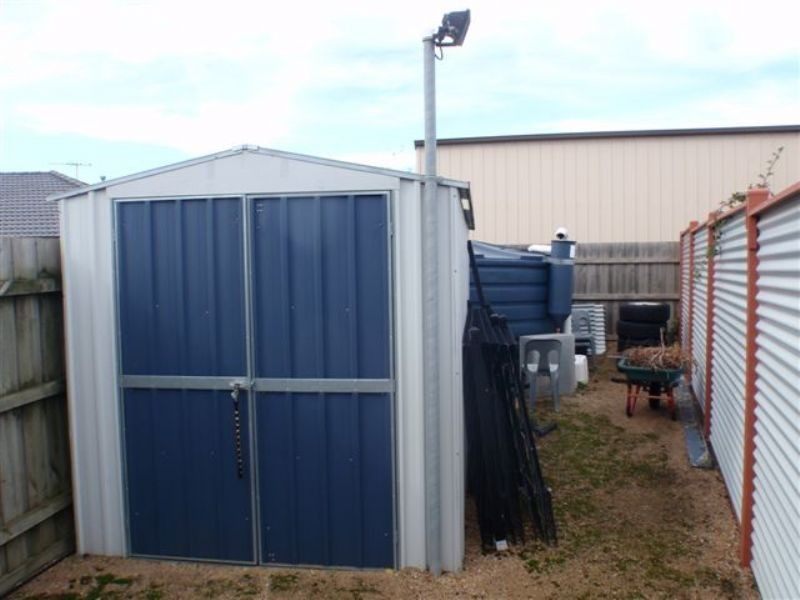 6 Arklow Court, Cranbourne VIC 3977