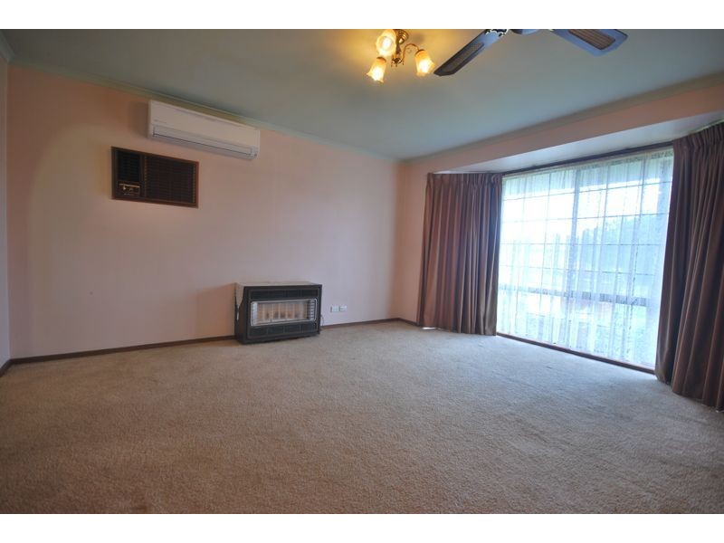 Cranbourne VIC 3977