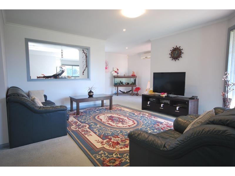 Cranbourne West VIC 3977