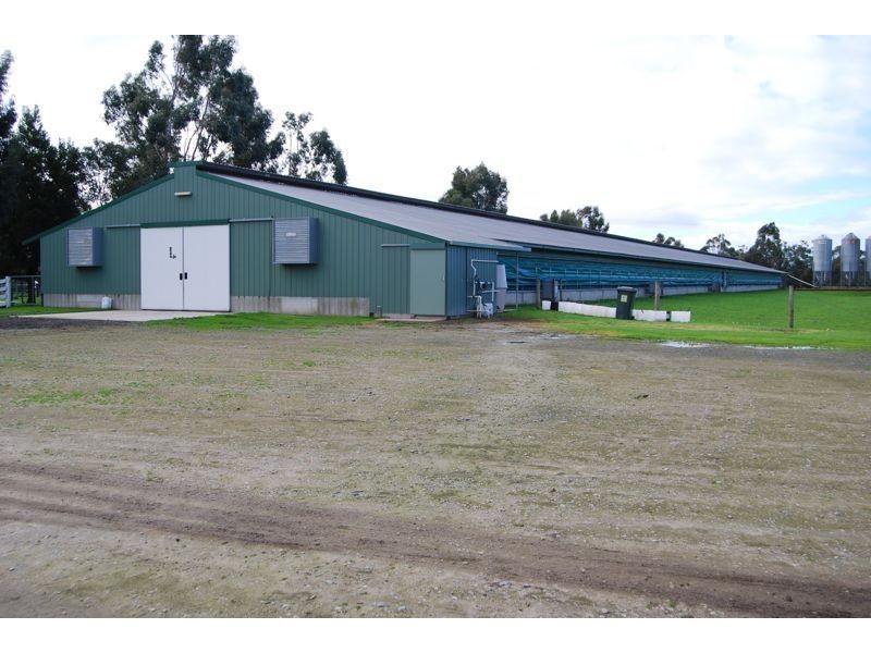 260 McCraws Road, Nar Nar Goon VIC 3812