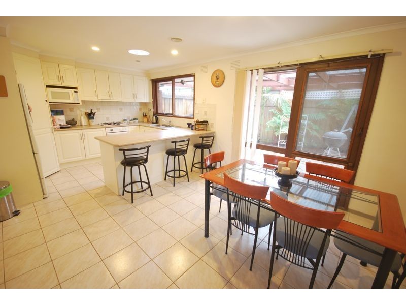 Cranbourne North VIC 3977