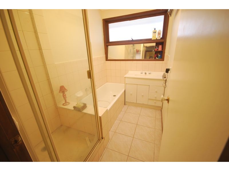 Cranbourne North VIC 3977