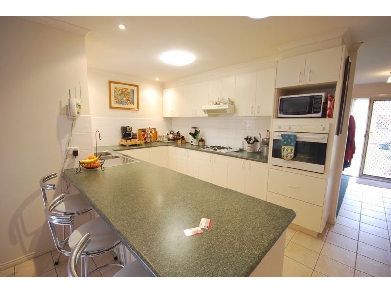 42 Dartmoor Drive, Cranbourne East VIC 3977