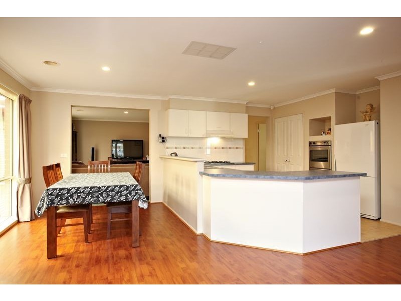 Cranbourne North VIC 3977