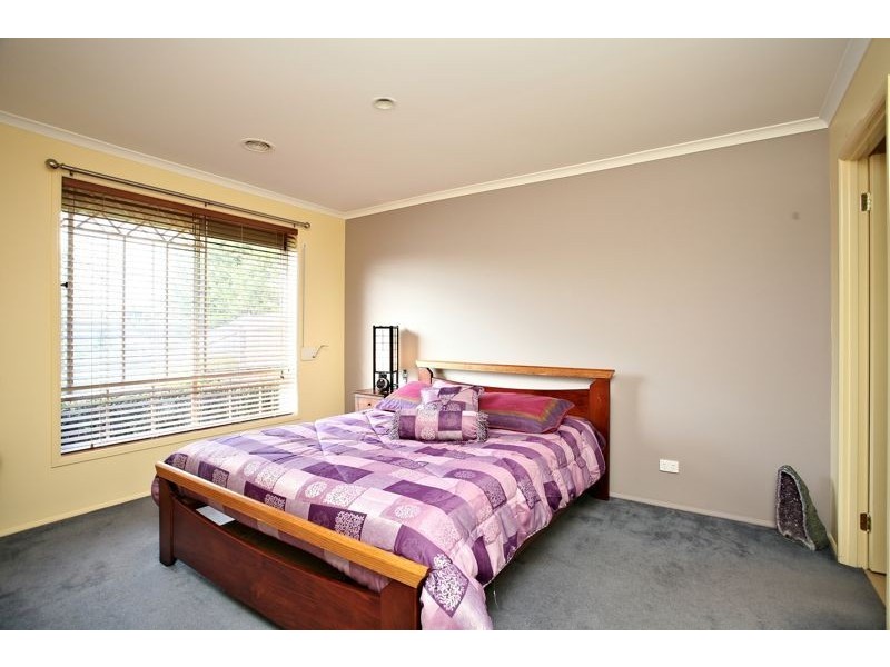 Cranbourne North VIC 3977