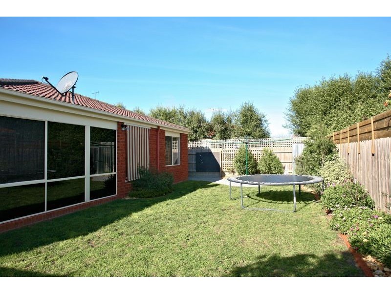 Cranbourne North VIC 3977