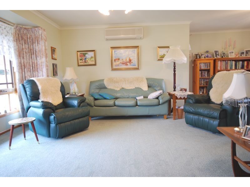 Cranbourne North VIC 3977