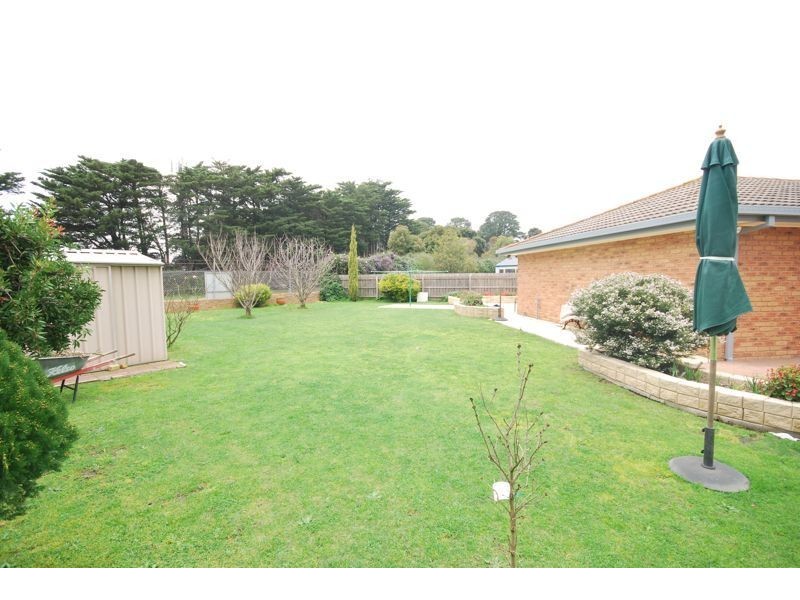 Cranbourne North VIC 3977