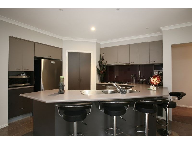 Cranbourne VIC 3977