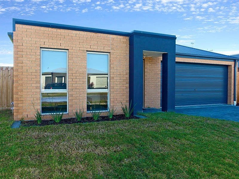 Cranbourne West VIC 3977