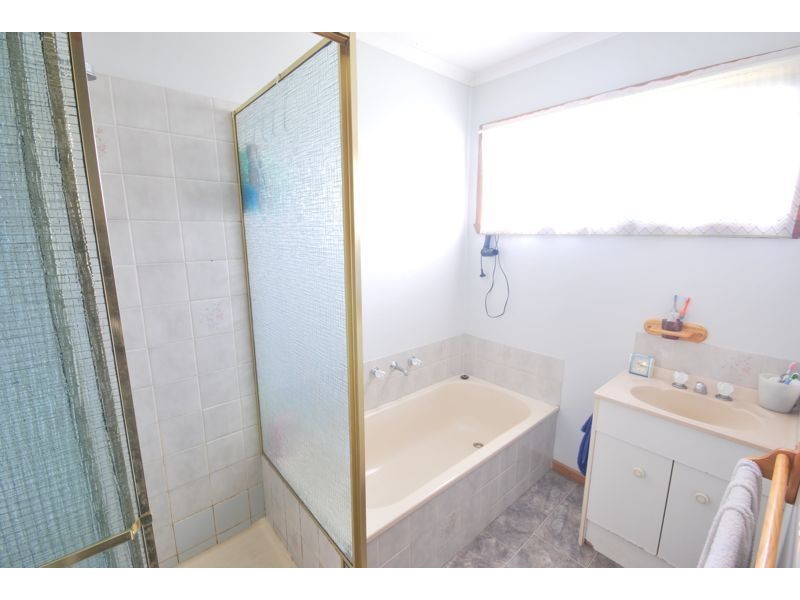 Cranbourne North VIC 3977