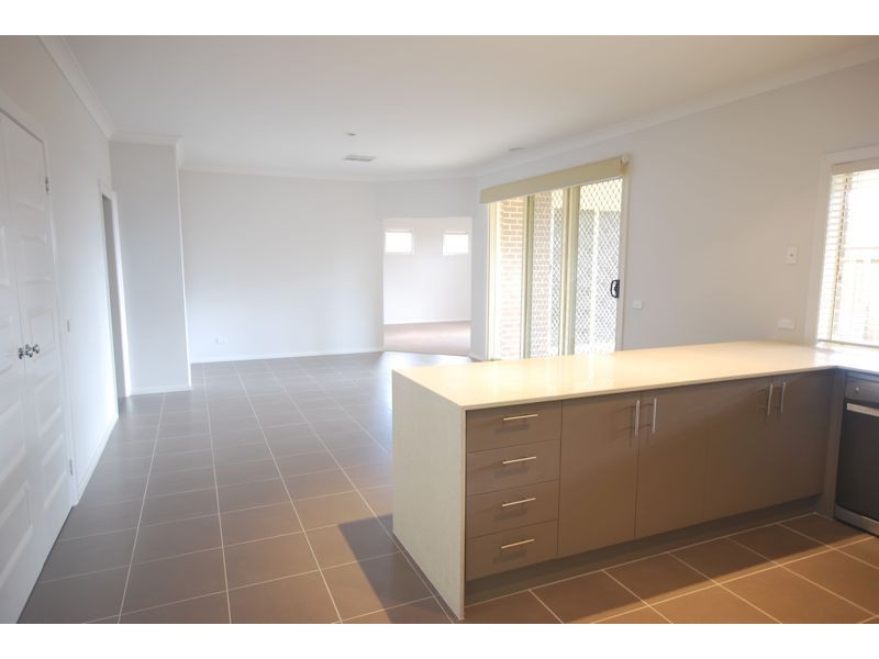 Cranbourne East VIC 3977