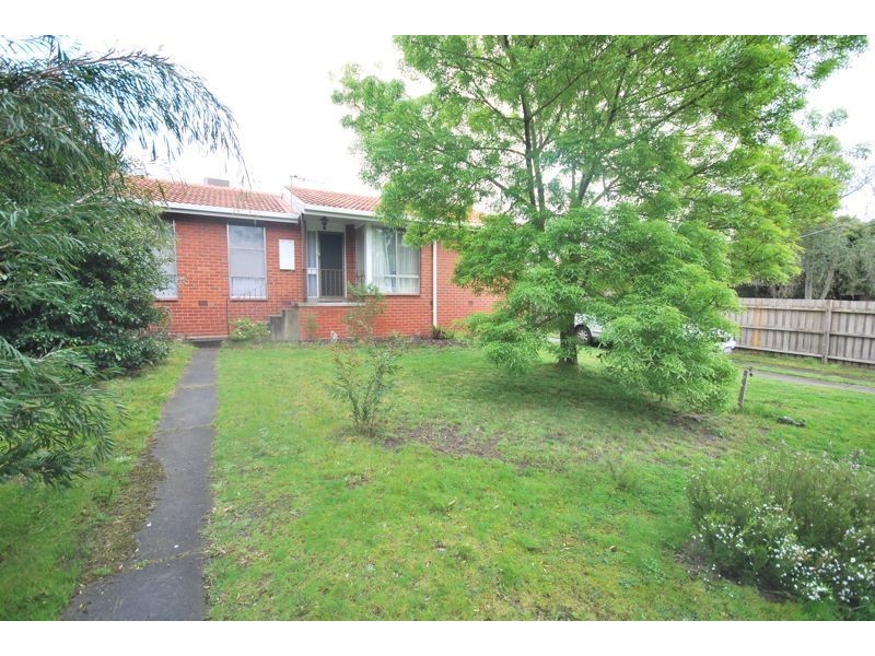 7 Valerie Drive, Cranbourne VIC 3977