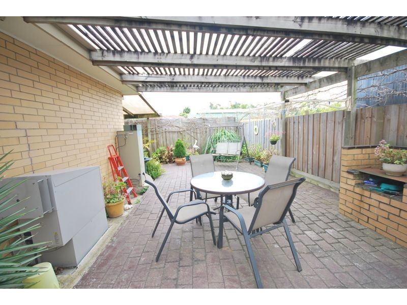 21 Bruce Street, Cranbourne VIC 3977