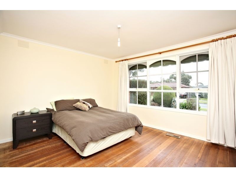 Cranbourne VIC 3977