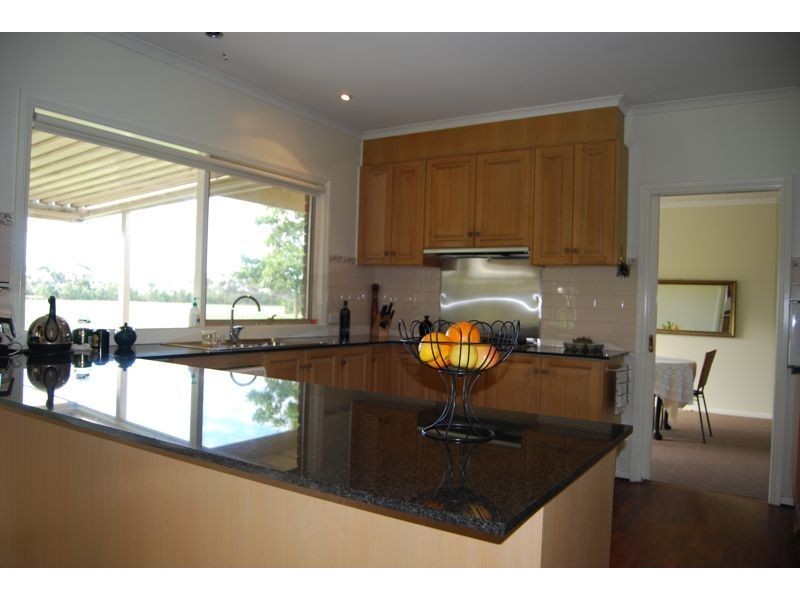 260 McCraws Road, Nar Nar Goon VIC 3812