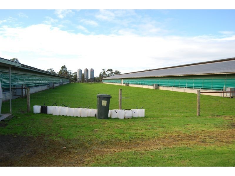 260 McCraws Road, Nar Nar Goon VIC 3812