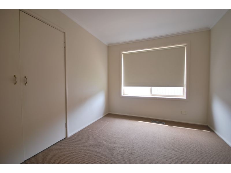 21 Bruce Street, Cranbourne VIC 3977
