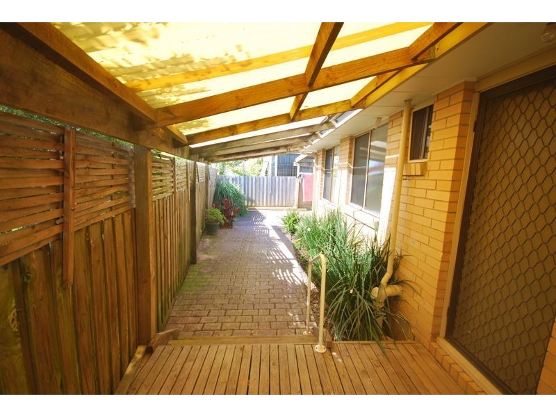 21 Bruce Street, Cranbourne VIC 3977