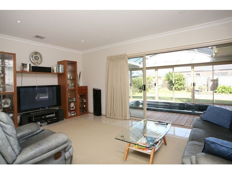 Lyndhurst VIC 3975