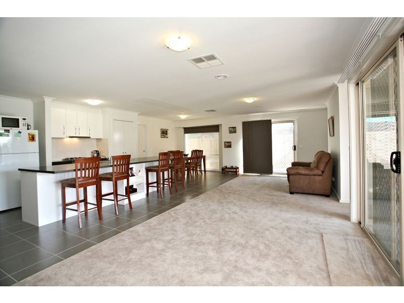 Cranbourne East VIC 3977