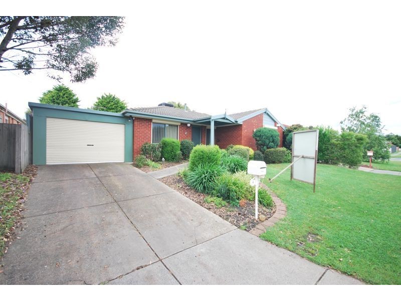 Cranbourne West VIC 3977