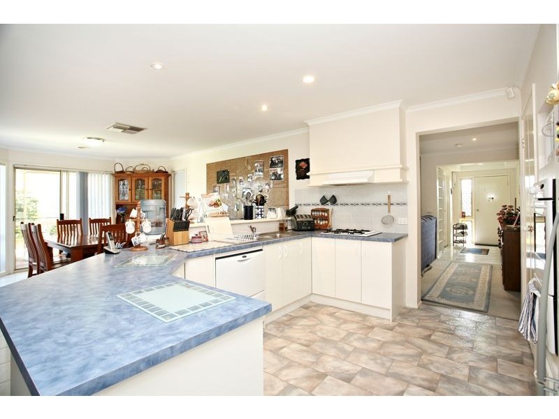 7 Norford Court, Cranbourne North VIC 3977