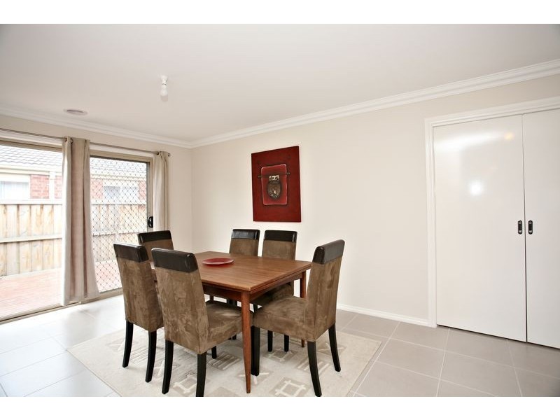 7 Dorset Court, Cranbourne North VIC 3977