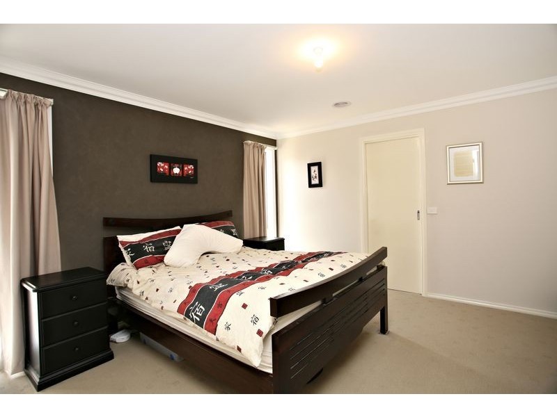 7 Dorset Court, Cranbourne North VIC 3977
