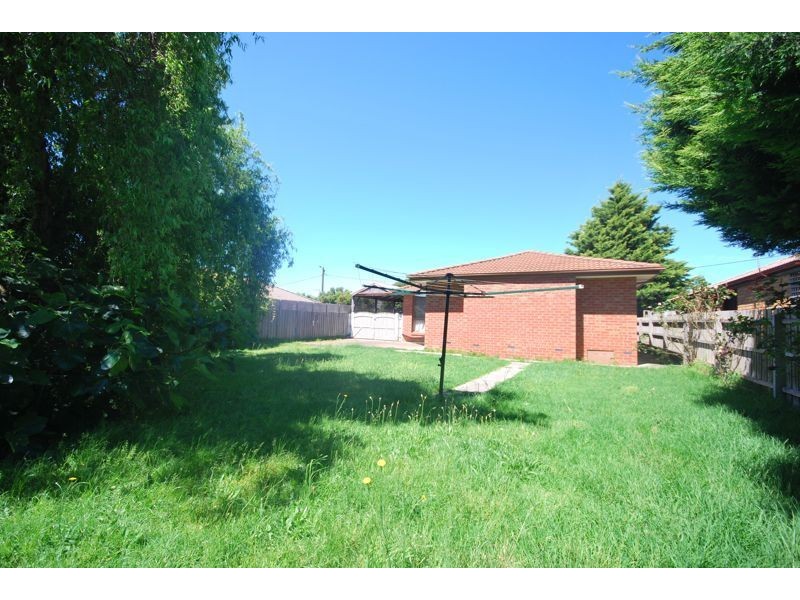 13 Plaistow Court, Cranbourne North VIC 3977