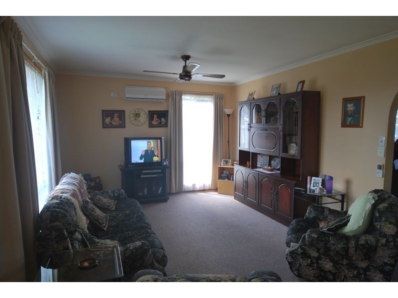 Cranbourne VIC 3977