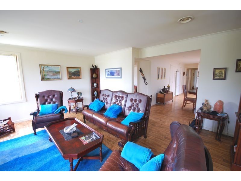 82 Clarendon Street, Cranbourne VIC 3977