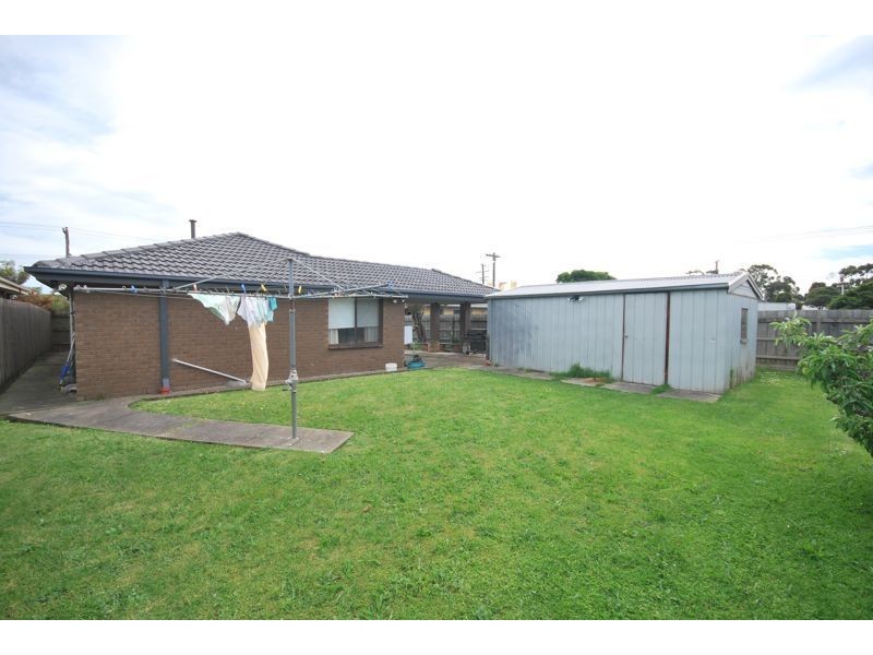 82 Clarendon Street, Cranbourne VIC 3977