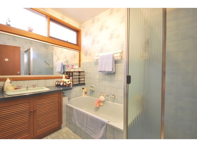 9 Haven Court, Cranbourne VIC 3977