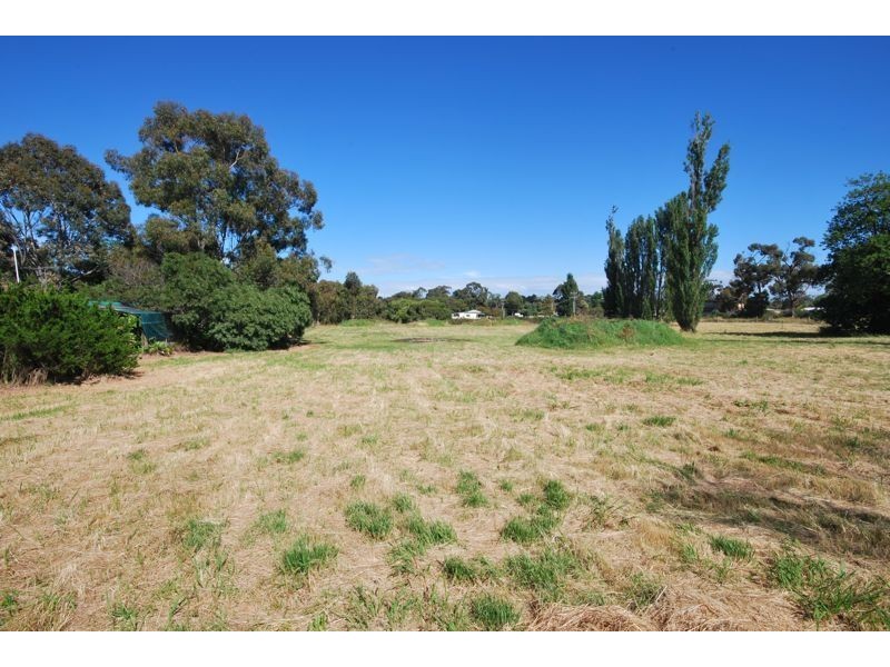 Cranbourne VIC 3977