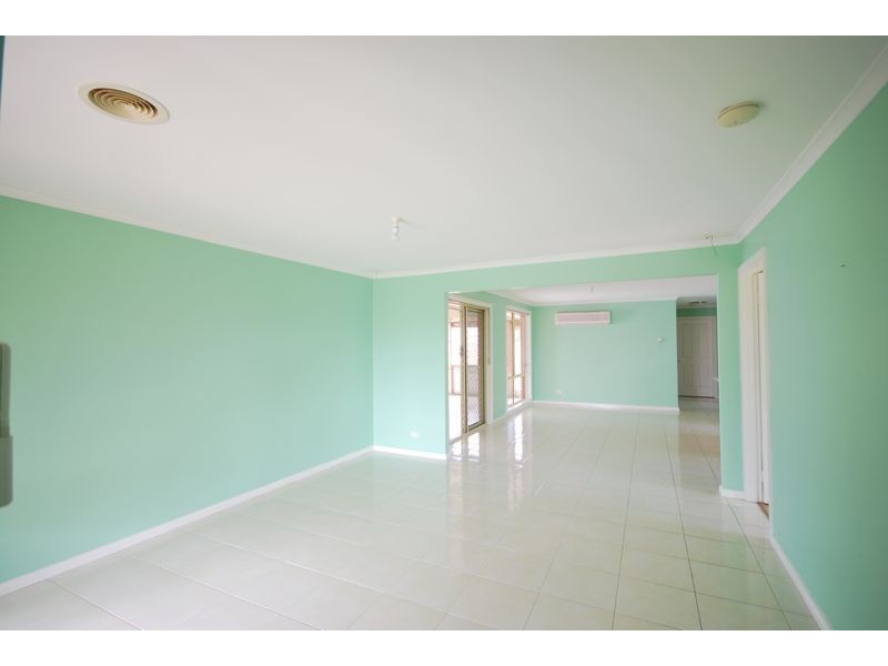 Cranbourne West VIC 3977