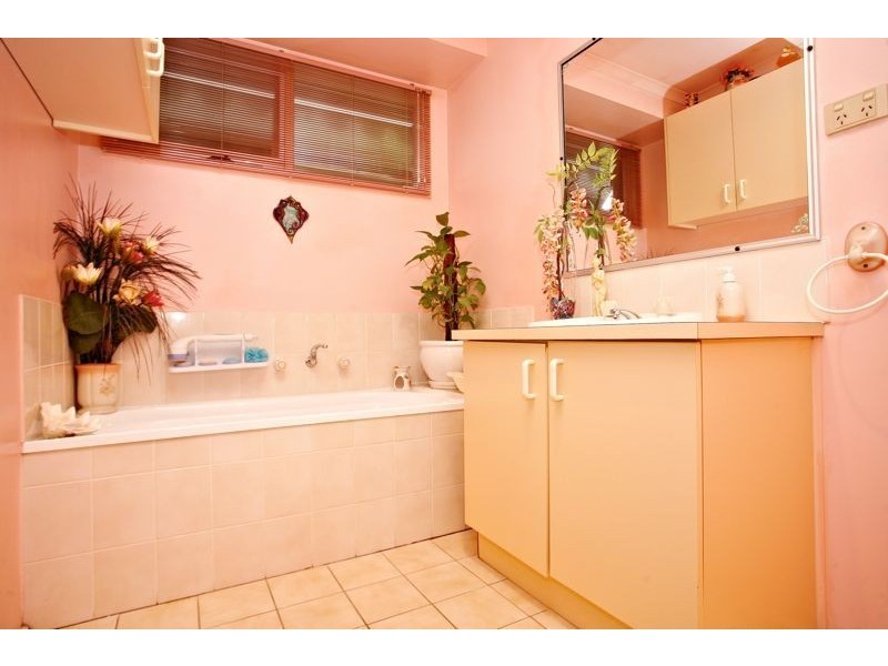 Cranbourne North VIC 3977