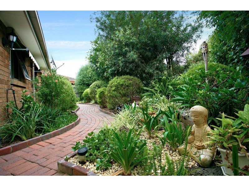 Cranbourne North VIC 3977