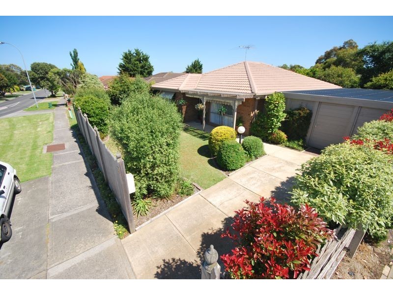 Cranbourne North VIC 3977