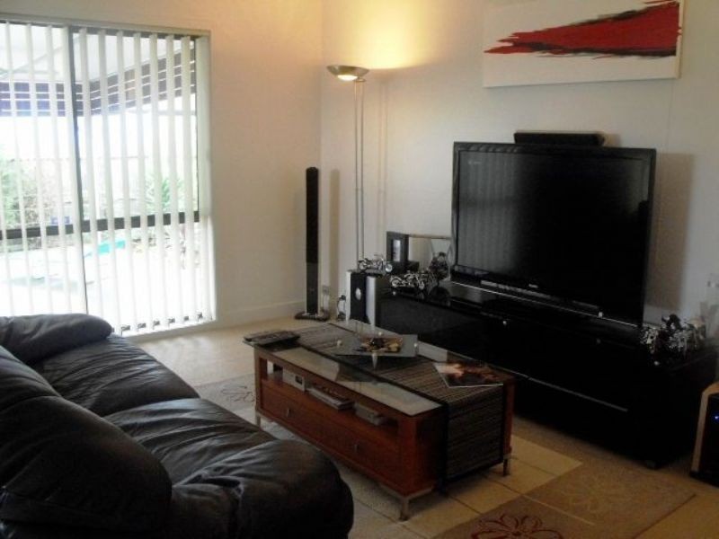 23 Hanrahan Wynd, Lynbrook VIC 3975