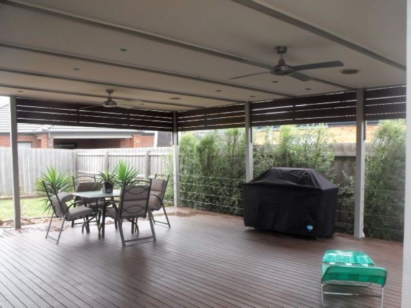 23 Hanrahan Wynd, Lynbrook VIC 3975